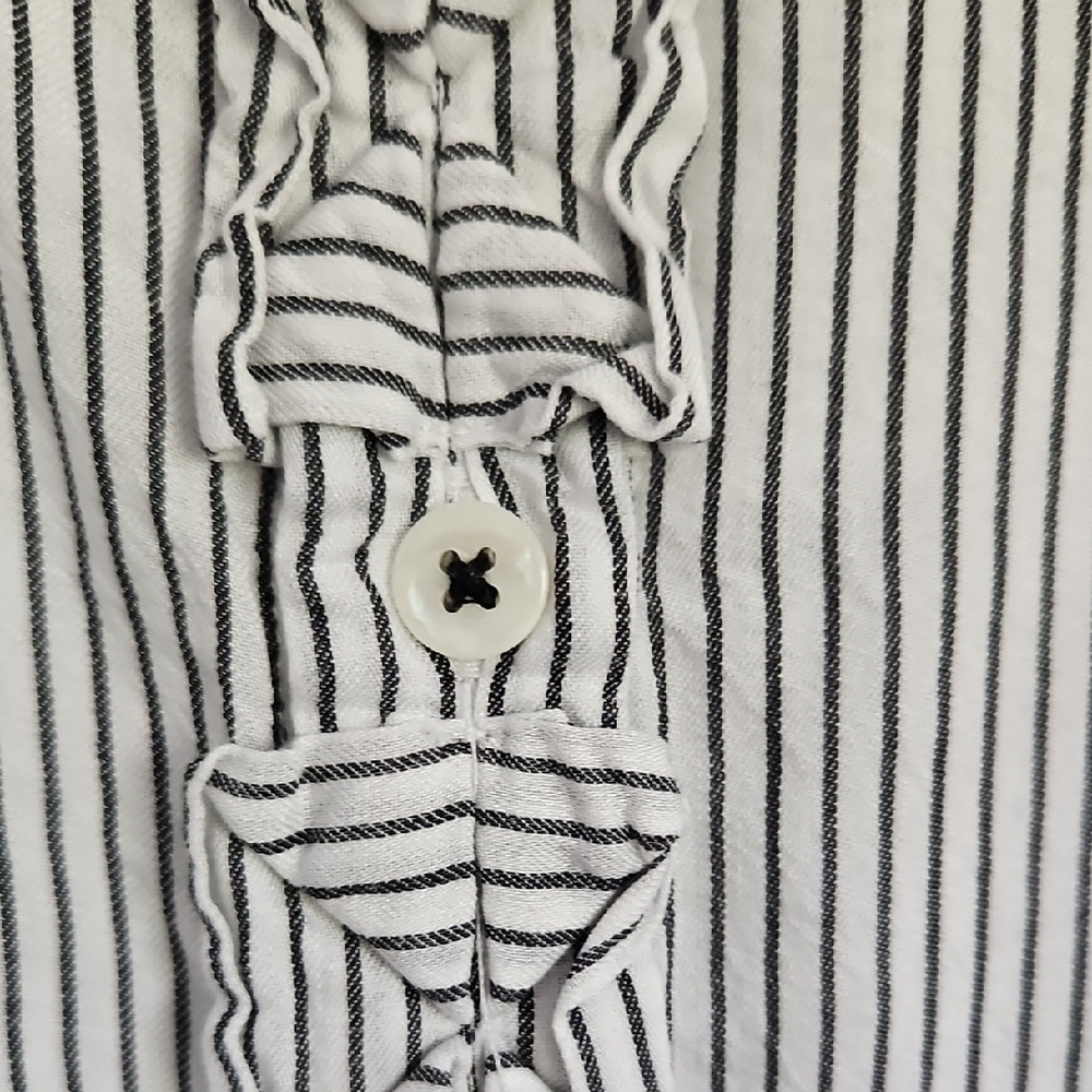 Max Studio Gray Ruffled Buttoned Blouse - image 2